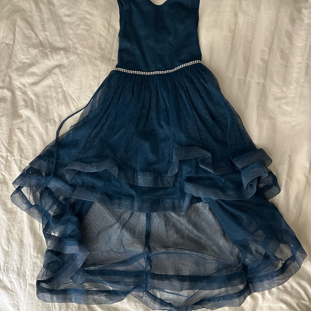 Elegant Blue Evening Gown with Rhinestone Belt